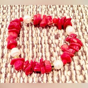 Natural Red Carnelian & Freshwater Pearl Bracelet – Vitality & Serenity